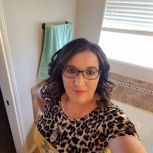 Meet your Posher, Taryn